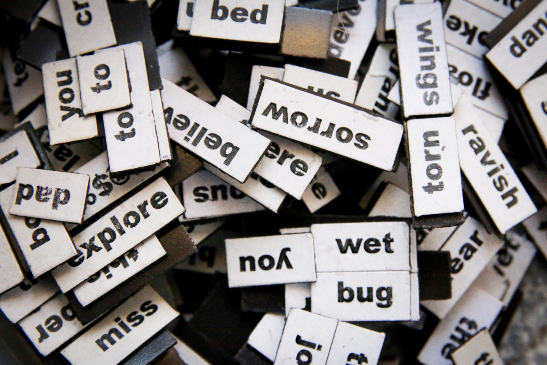 To Let Your Words Shine, Learn the Basics of Copy Design