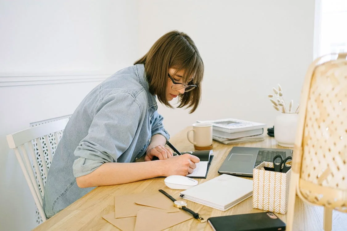 Leveraging Online Creative Feedback Tools in Remote Teams