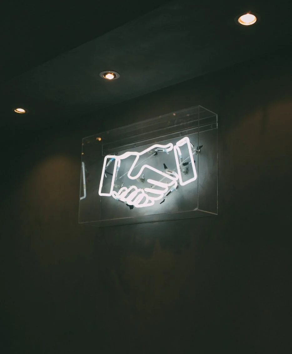 The Ultimate Guide to Creating a Simple Graphic Design Contract